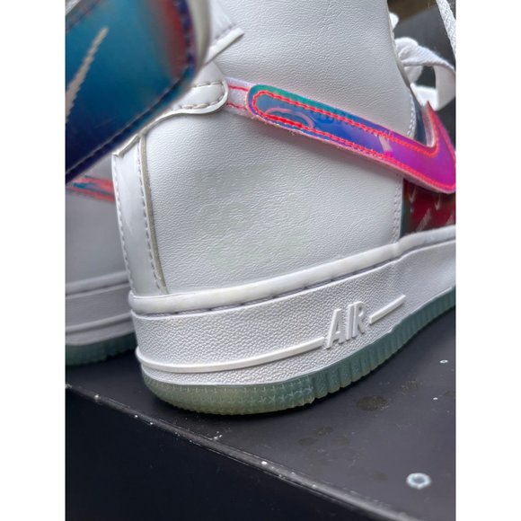 Nike White and Multicolor Women's Sneakers - Picture 7 of 12